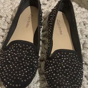 Zigi Soho black studded flats !! Super comfy